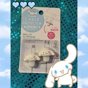 Cinnamoroll Cable Protector